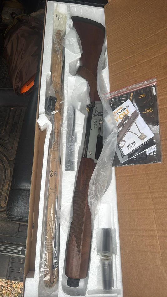 Browning Silver Field 12 GA